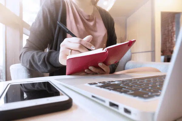 Os Melhores Apps para Gerenciar Sua Horta